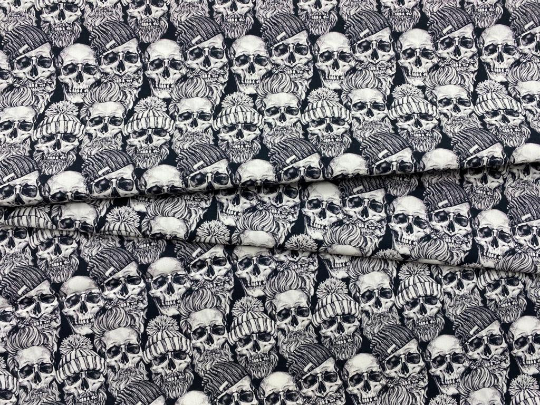 Baumwollstoff, Digitalprint, Totenköpfe auf schwarzem und marinefarbenem Hintergrund
